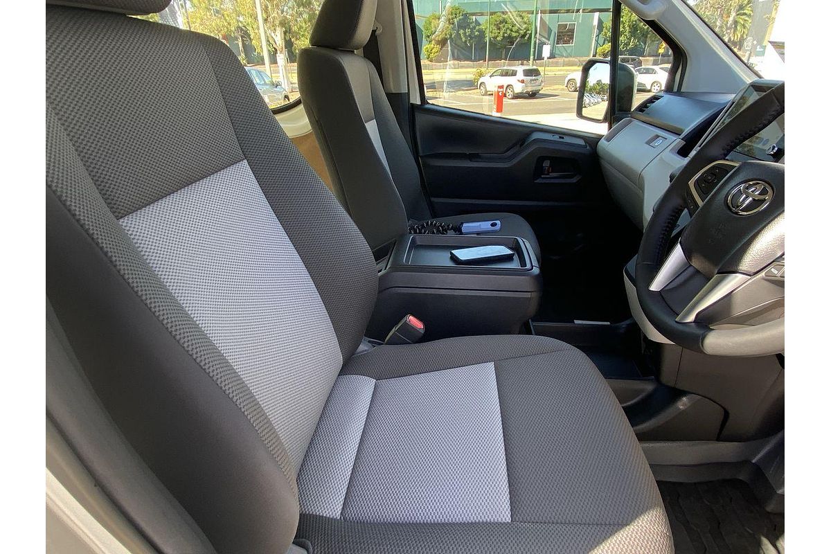 2024 Toyota Hiace GDH300R LWB