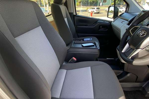 2024 Toyota Hiace GDH300R LWB