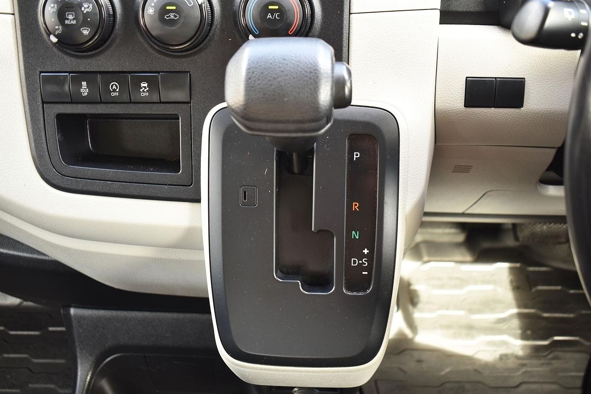 2021 Toyota Hiace GDH300R LWB