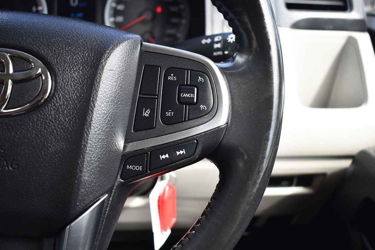 2021 Toyota Hiace GDH300R LWB