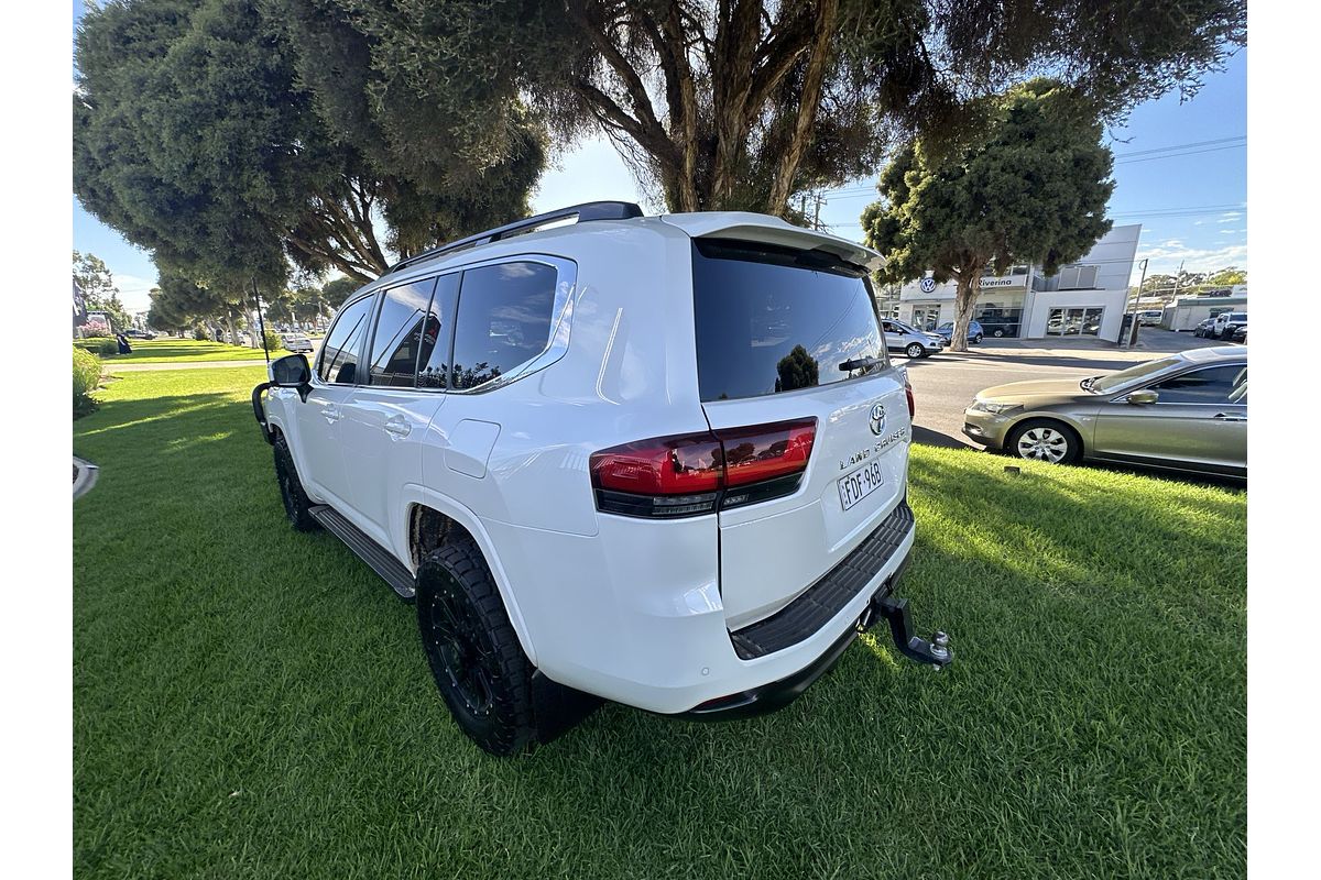 2022 Toyota Landcruiser VX FJA300R