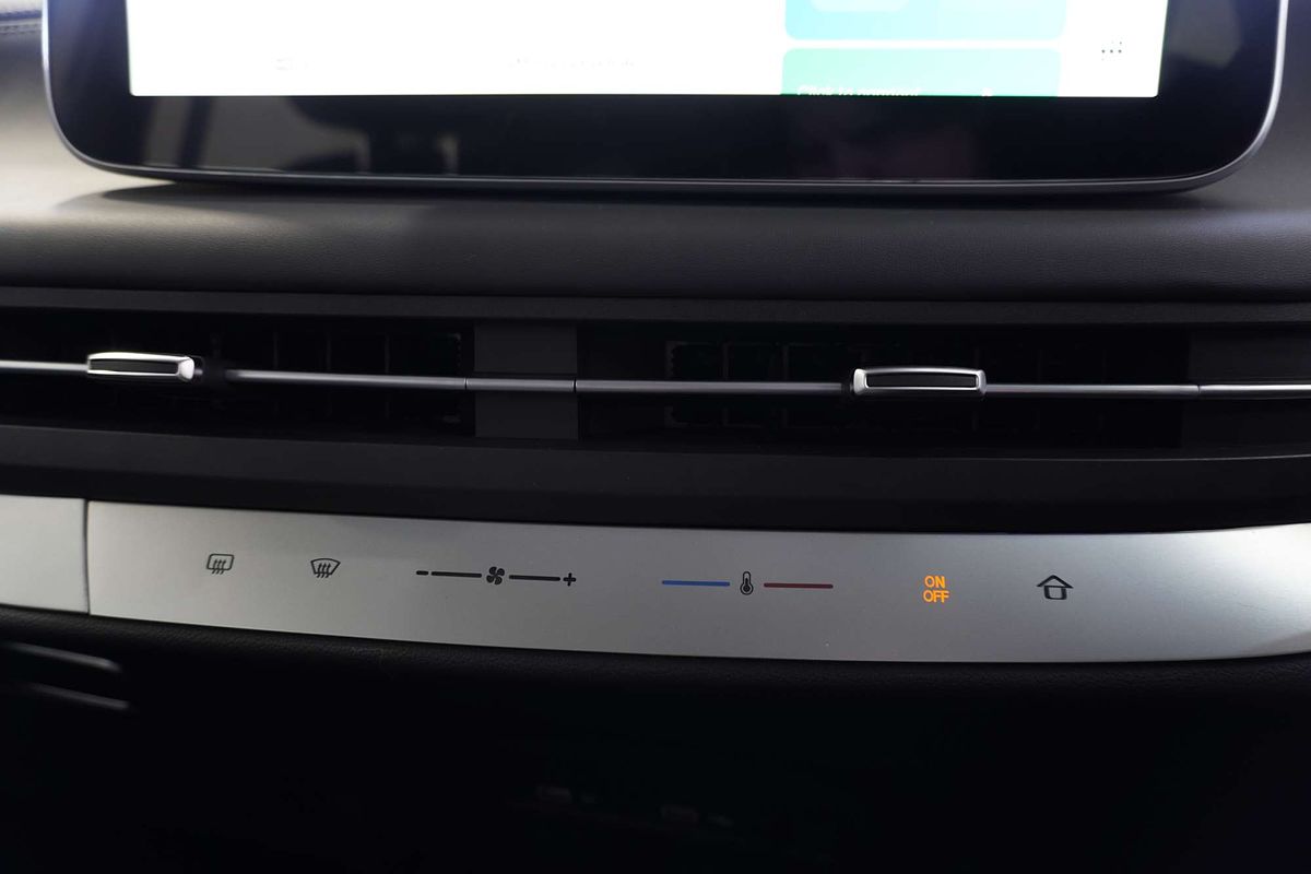 2024 LDV MIFA Mode