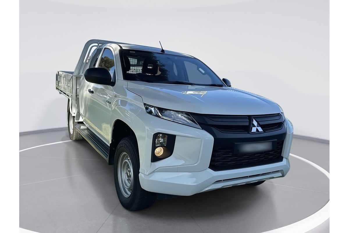 2023 Mitsubishi Triton GLX MR 4X4