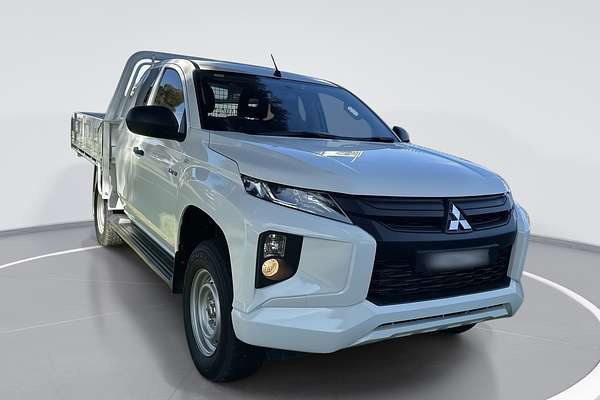 2023 Mitsubishi Triton GLX MR 4X4