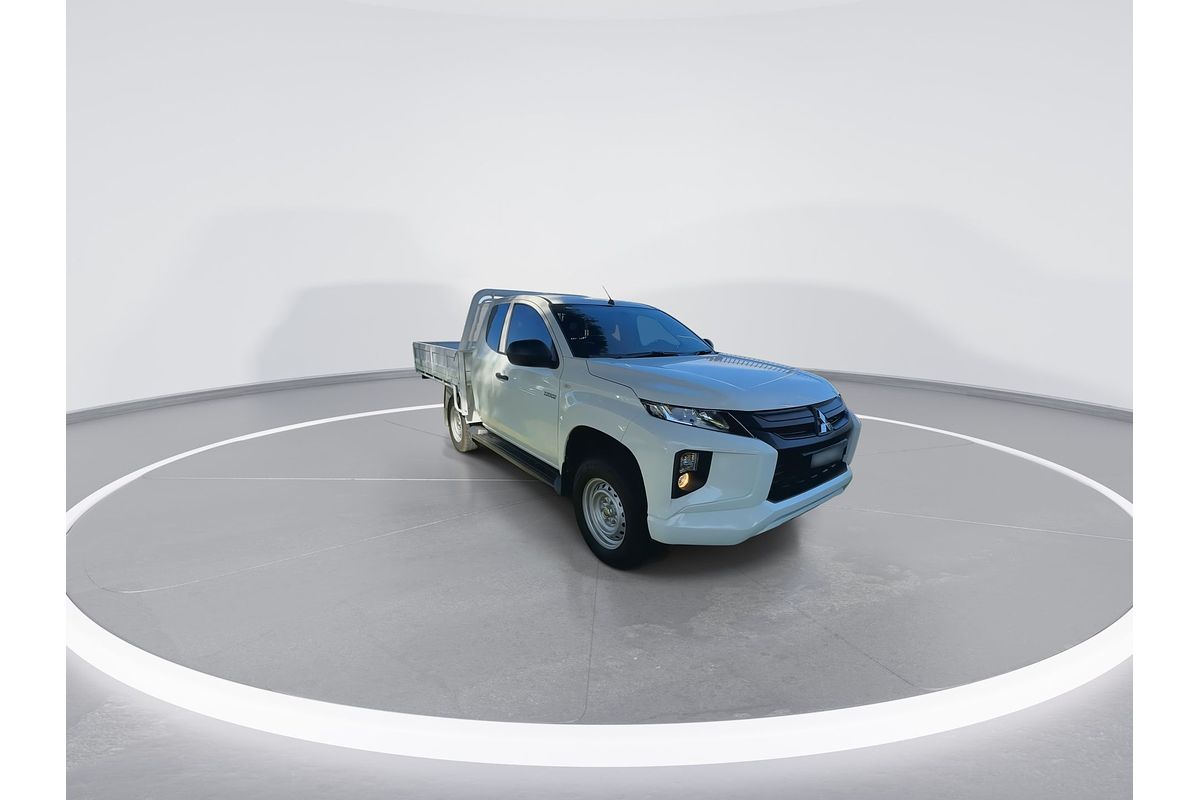 2023 Mitsubishi Triton GLX MR 4X4