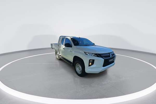 2023 Mitsubishi Triton GLX MR 4X4