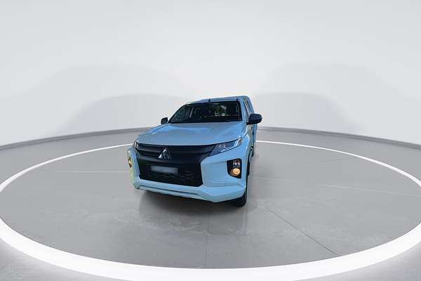 2023 Mitsubishi Triton GLX MR 4X4