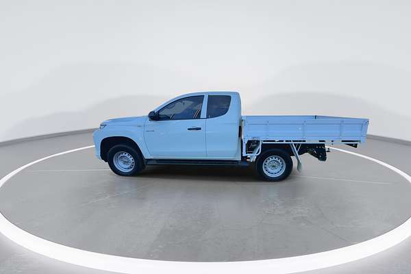 2023 Mitsubishi Triton GLX MR 4X4