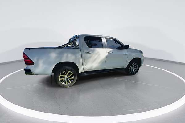 2020 Toyota Hilux SR5 GUN126R 4X4