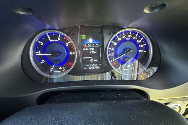 2020 Toyota Hilux SR5 GUN126R 4X4