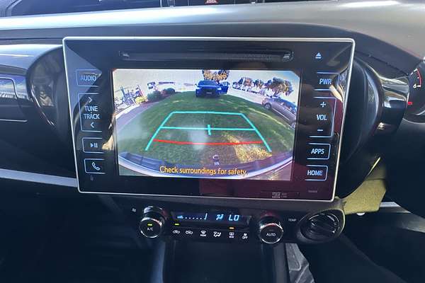 2020 Toyota Hilux SR5 GUN126R 4X4