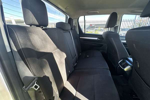 2020 Toyota Hilux SR5 GUN126R 4X4