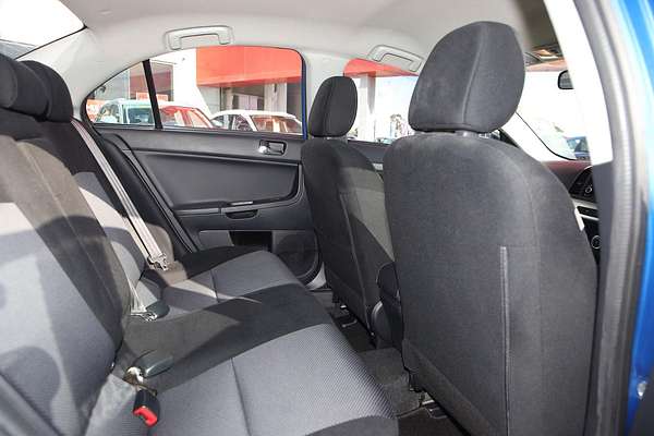 2015 Mitsubishi Lancer ES Sport CJ