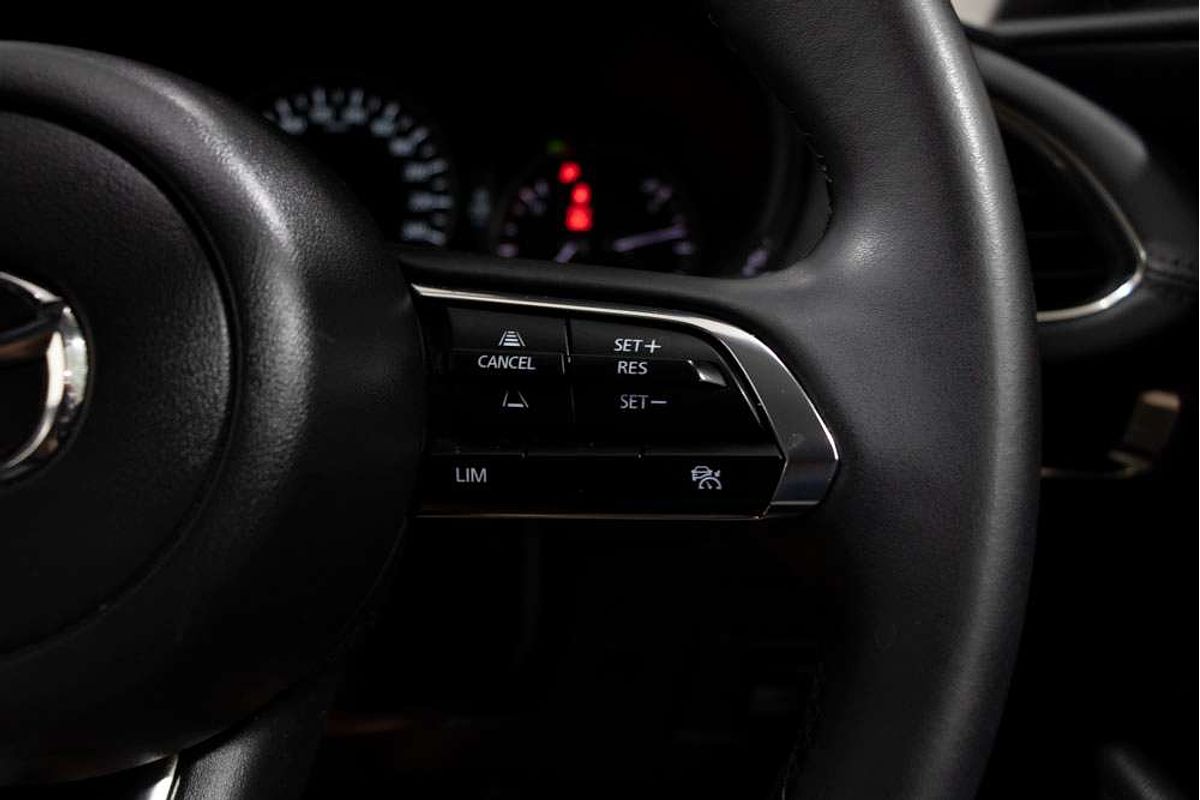 MAZDA3 R 6AUTO SEDAN G20 EVOLVE
