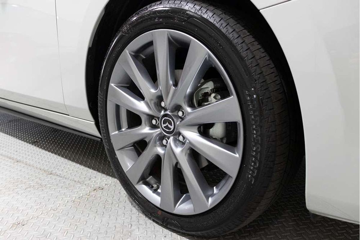 MAZDA3 R 6AUTO SEDAN G20 EVOLVE