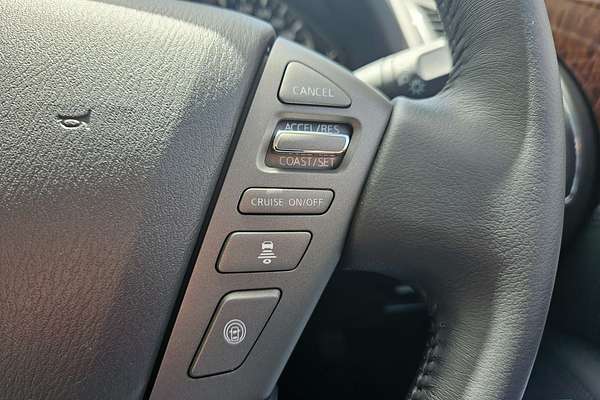 2024 Nissan Patrol Ti-L Y62