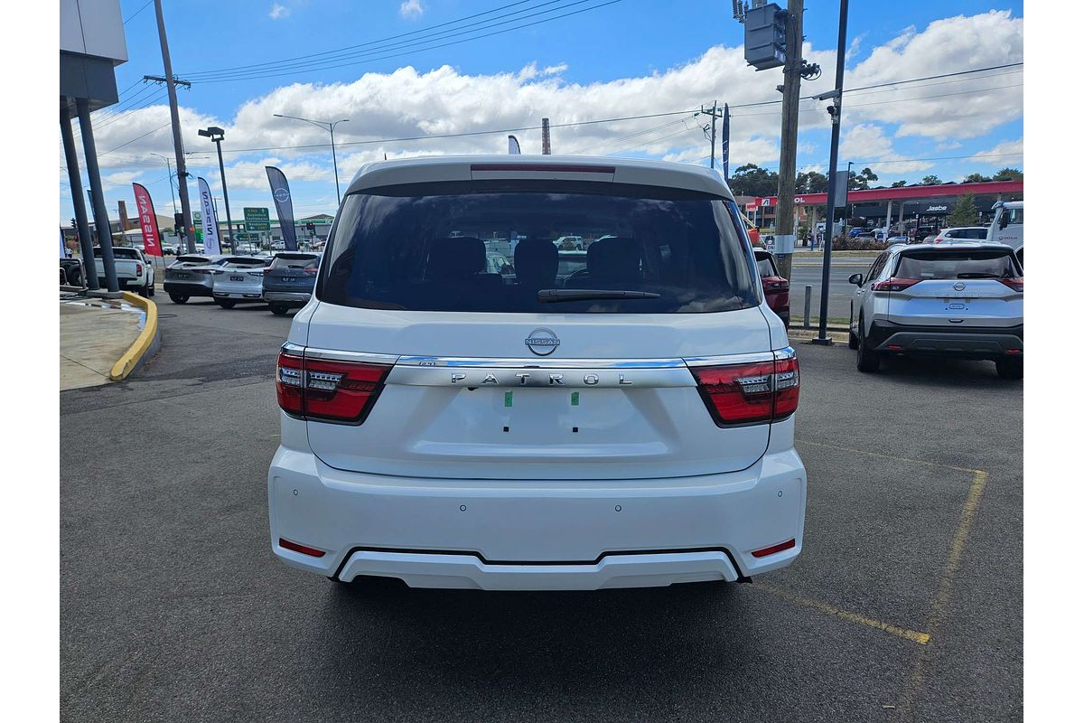 2024 Nissan Patrol Ti-L Y62