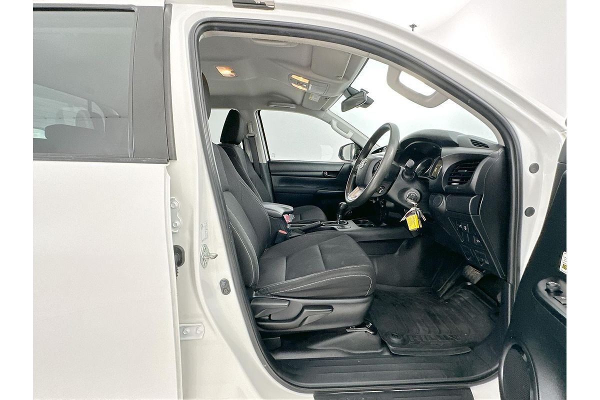 2021 Toyota Hilux SR GUN126R 4X4