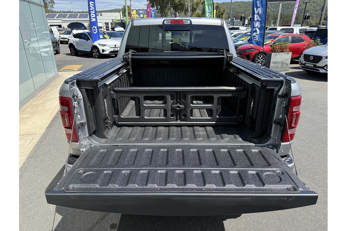 2024 RAM 1500 Laramie Sport RamBox DT 4X4 SWB
