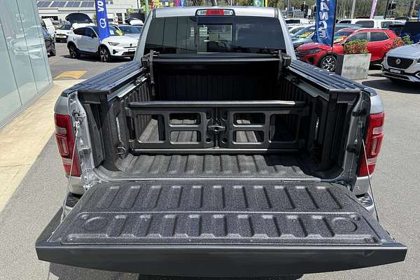 2024 RAM 1500 Laramie Sport RamBox DT 4X4 SWB