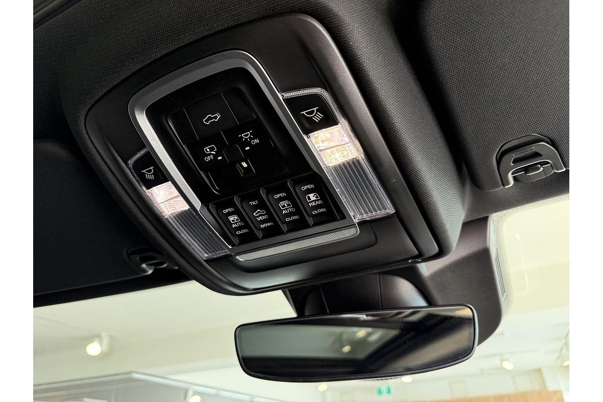 2024 RAM 1500 Laramie Sport RamBox DT 4X4 SWB