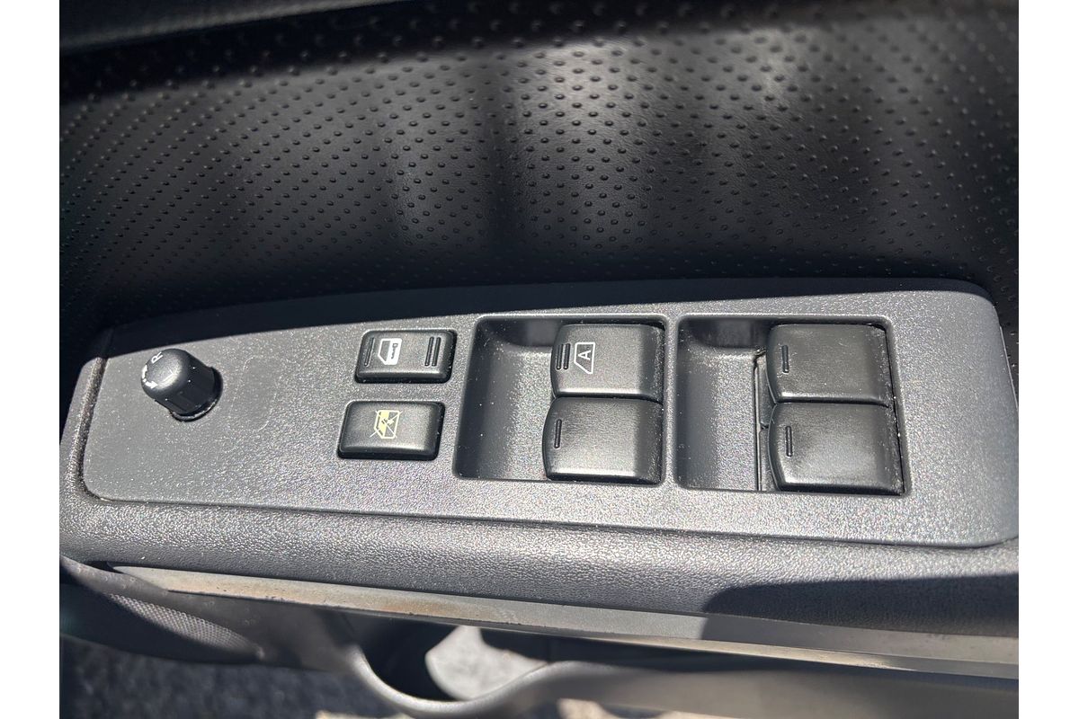 2012 Nissan X-TRAIL ST T31