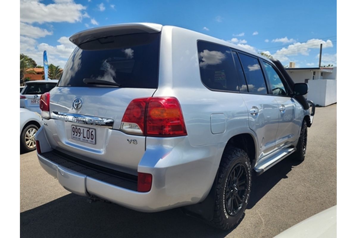 2015 Toyota Landcruiser GXL VDJ200R