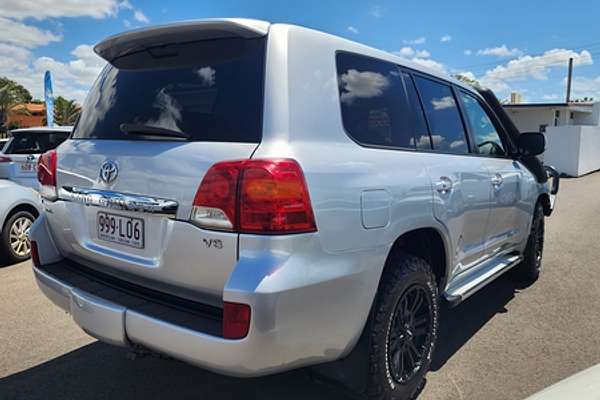 2015 Toyota Landcruiser GXL VDJ200R