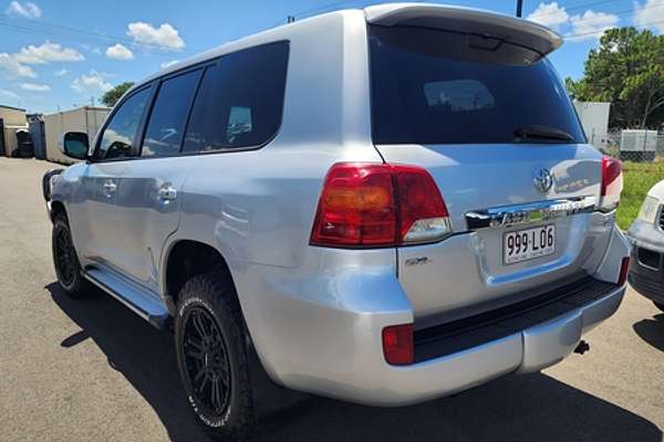 2015 Toyota Landcruiser GXL VDJ200R