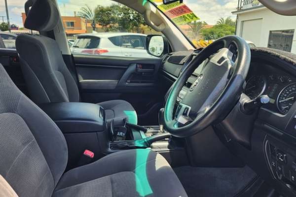 2015 Toyota Landcruiser GXL VDJ200R