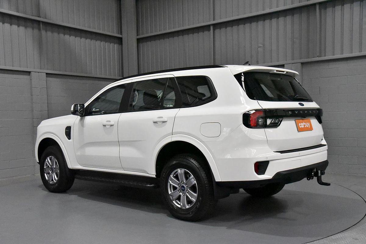 2024 Ford Everest Ambiente