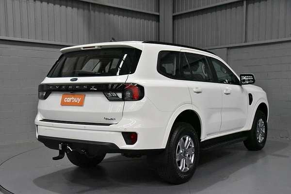 2024 Ford Everest Ambiente