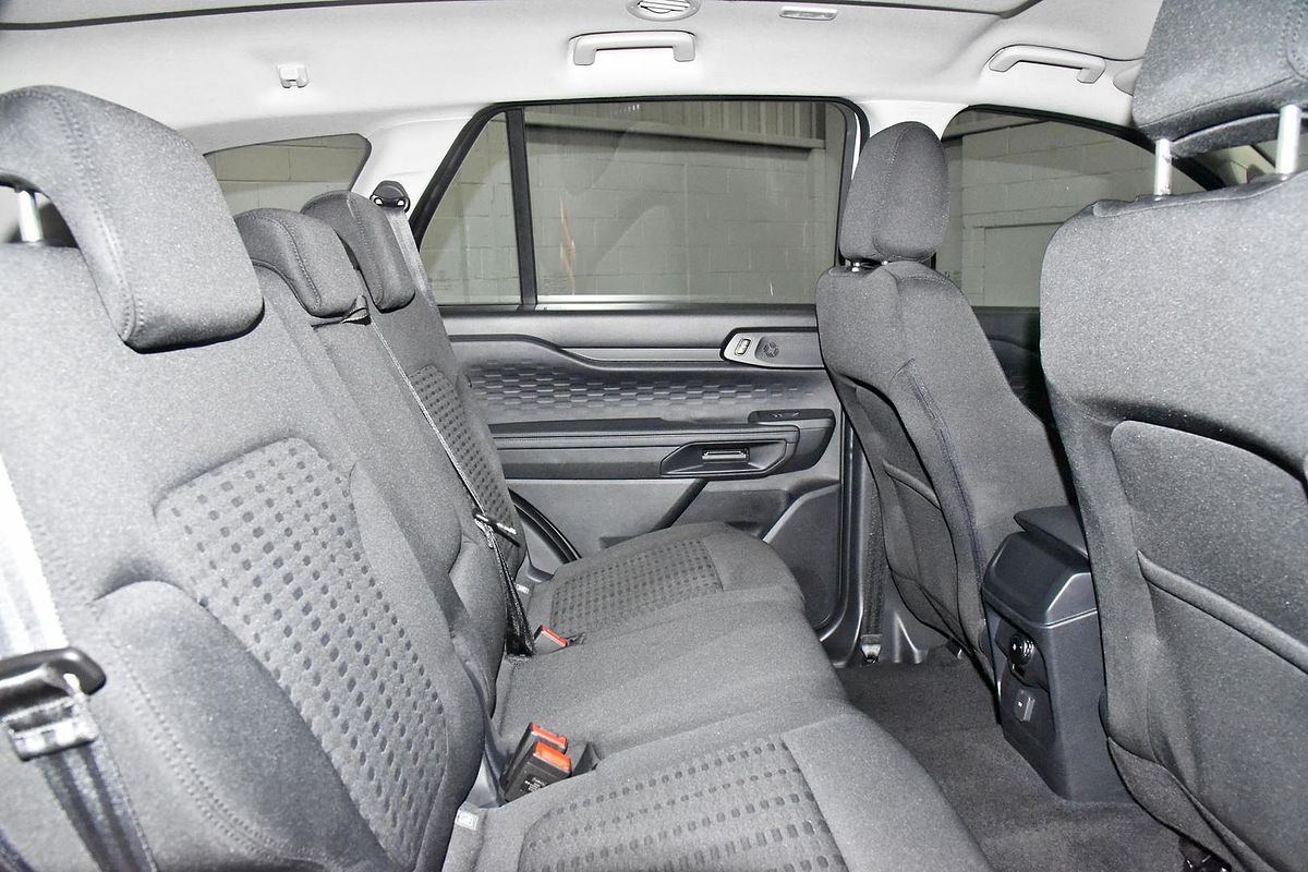 2024 Ford Everest Ambiente