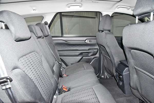 2024 Ford Everest Ambiente