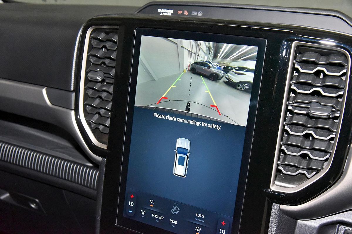 2024 Ford Everest Ambiente