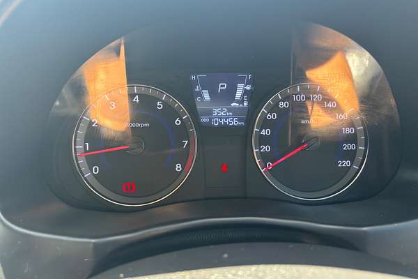 2013 Hyundai Accent Active RB