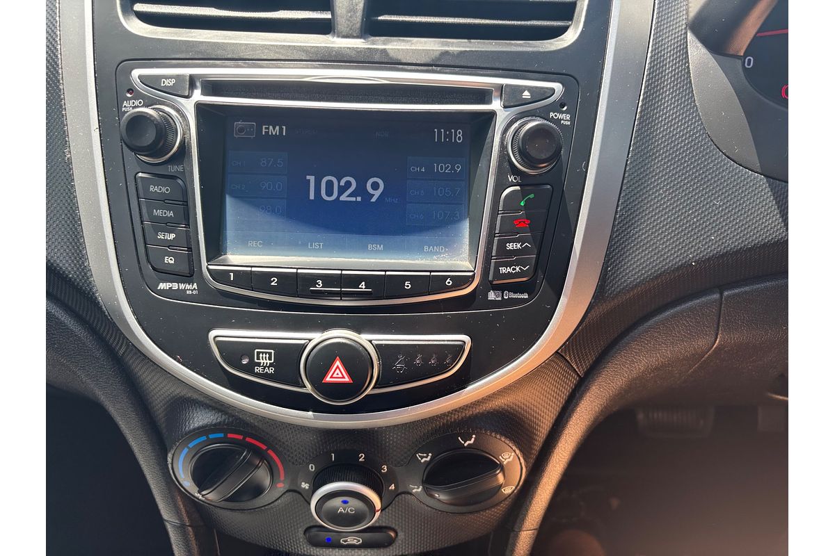 2013 Hyundai Accent Active RB