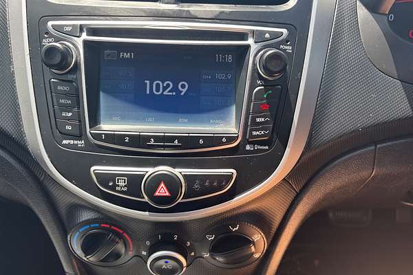 2013 Hyundai Accent Active RB