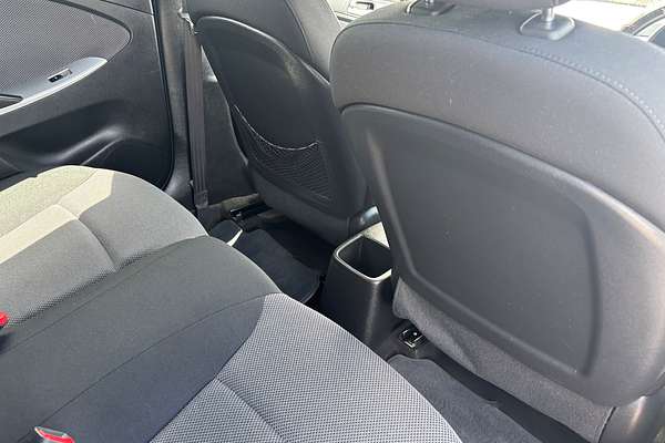 2013 Hyundai Accent Active RB