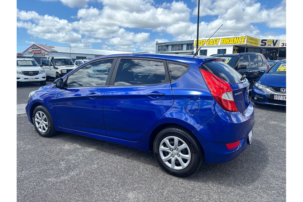 2013 Hyundai Accent Active RB