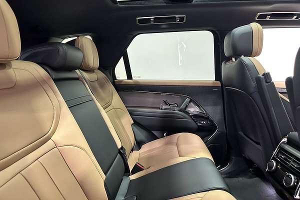 2025 Land Rover Range Rover Sport PHEV P460e Dynamic HSE L461