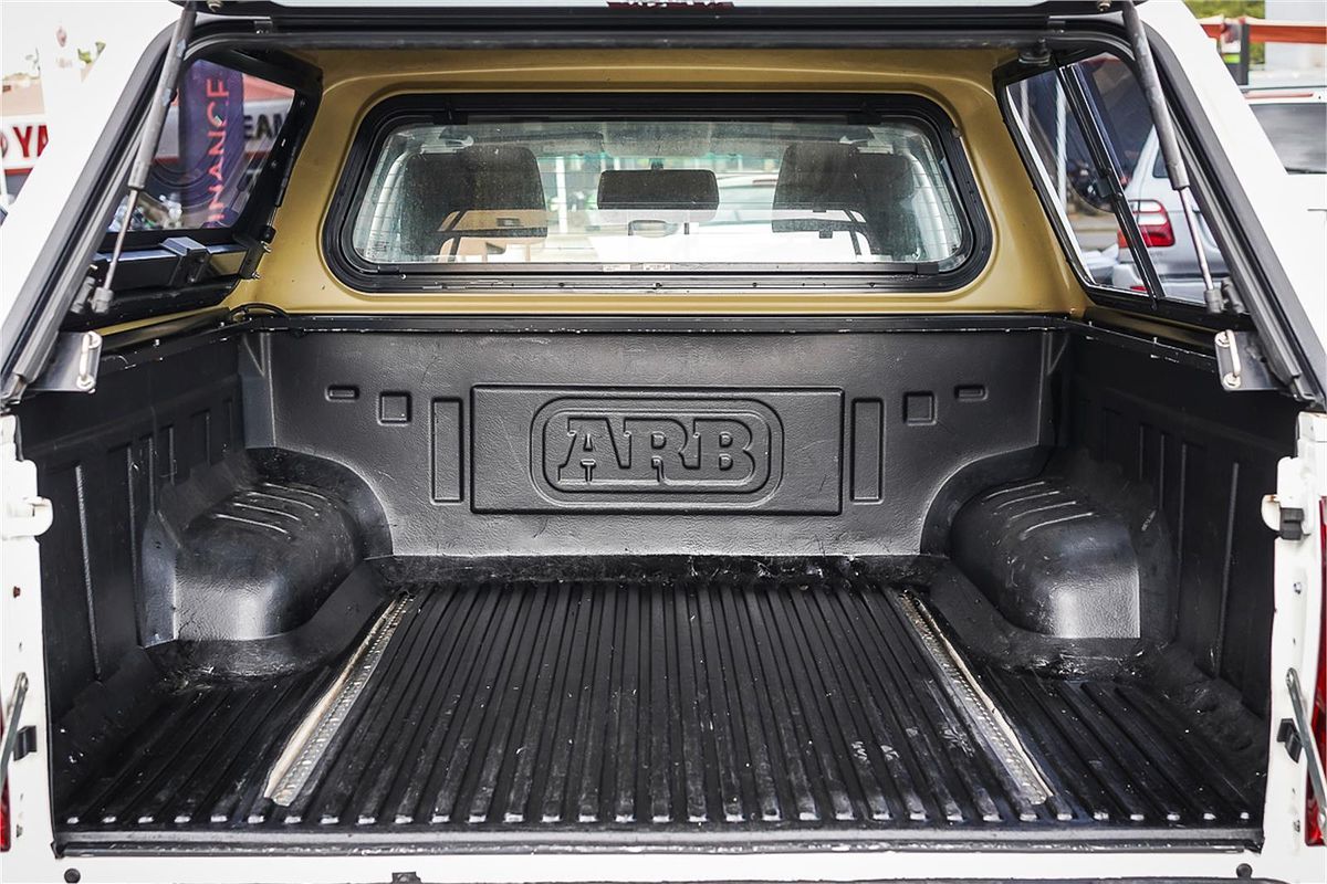 2016 Toyota Hilux Workmate TGN121R Rear Wheel Drive