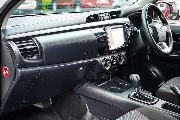 2016 Toyota Hilux Workmate TGN121R Rear Wheel Drive