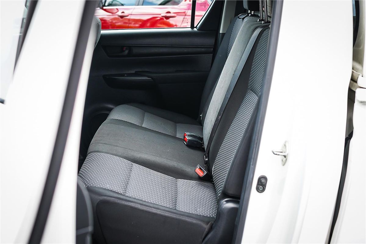 2016 Toyota Hilux Workmate TGN121R Rear Wheel Drive