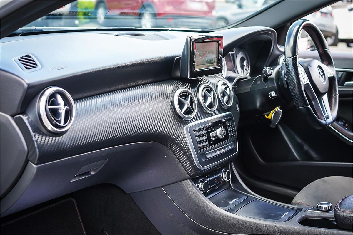 2014 Mercedes-Benz A-Class A200 W176