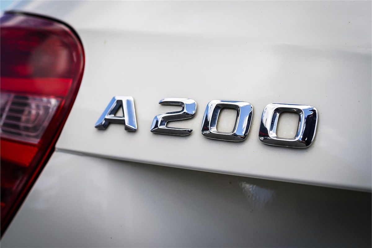 2014 Mercedes-Benz A-Class A200 W176