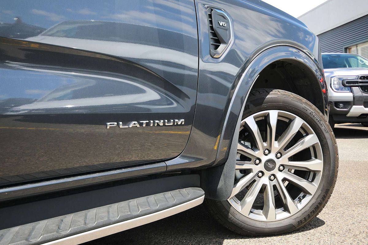 2024 Ford Everest Platinum