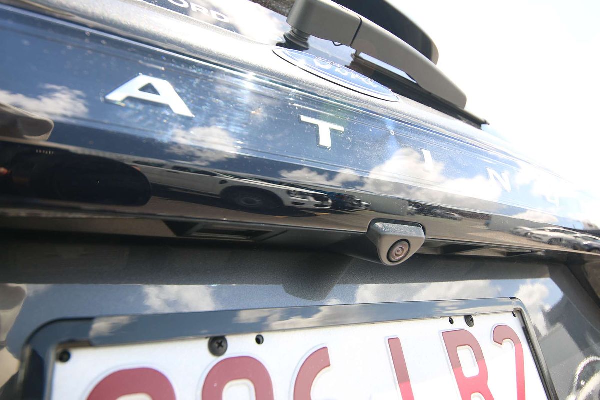 2024 Ford Everest Platinum