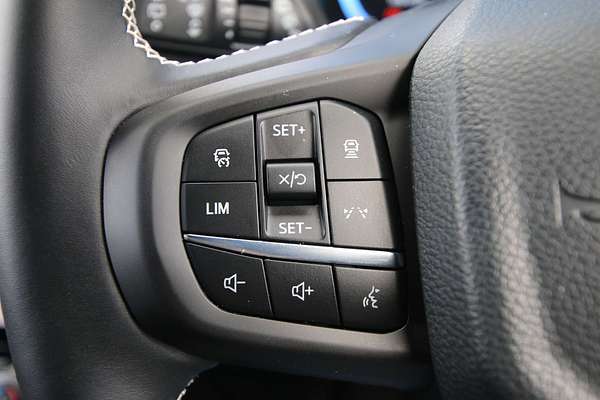 2024 Ford Everest Platinum