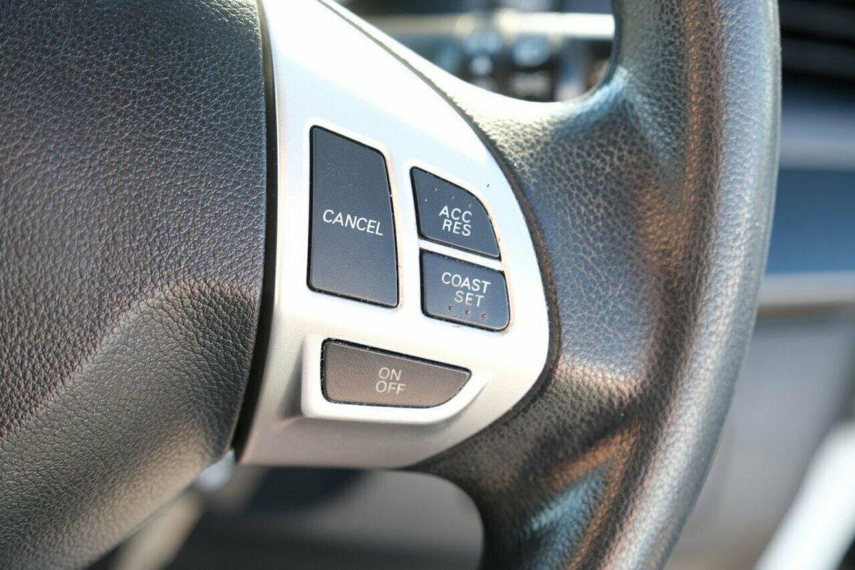 2017 Mitsubishi Lancer ES Sport CF